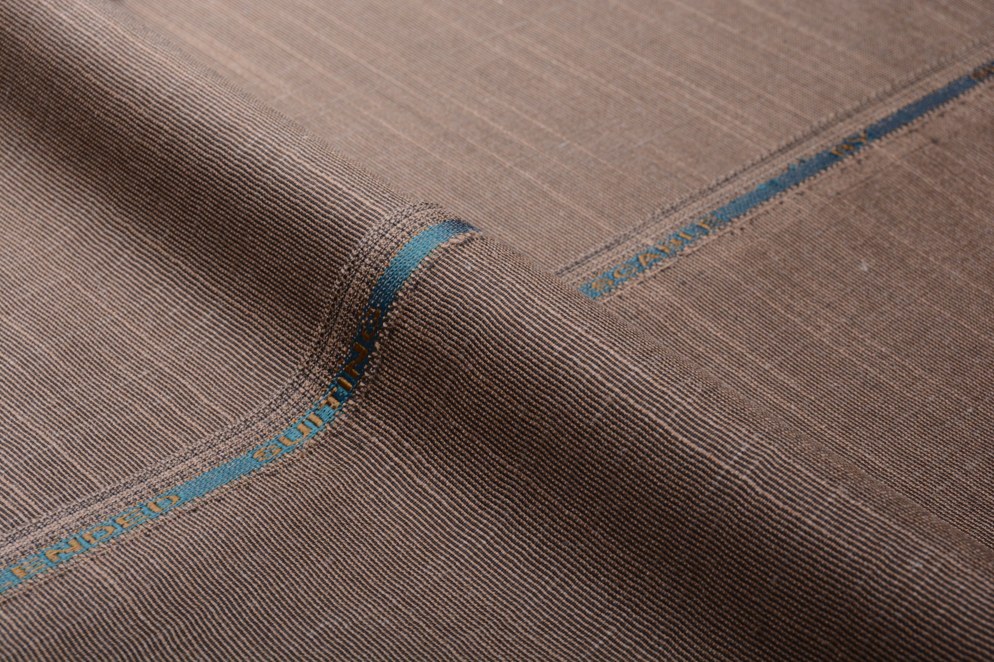 CROSS SLUB SUTTING - SCABLE