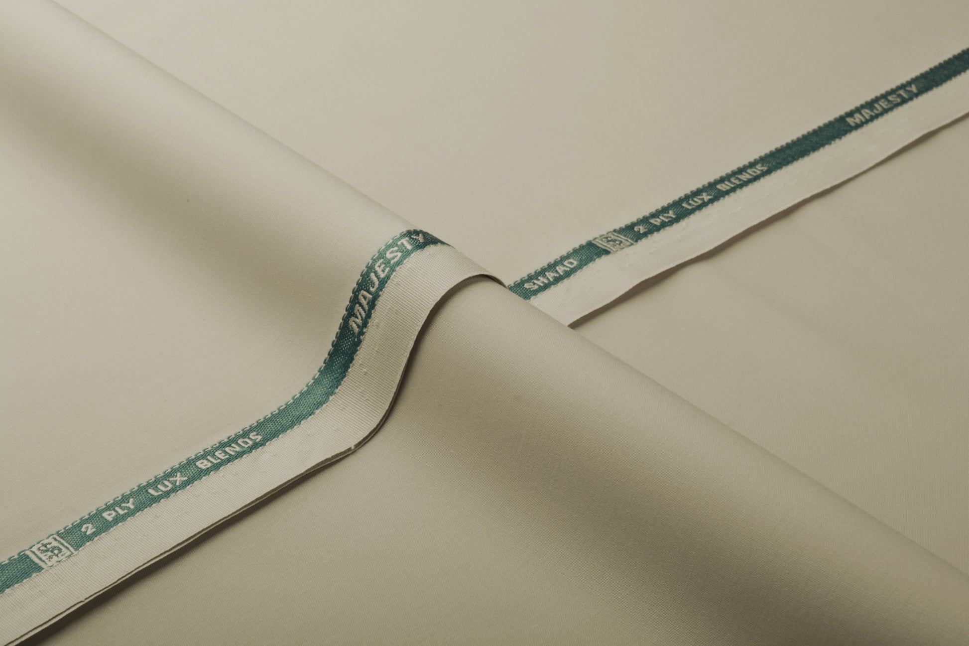 2 PLY LUX BLEND - MAJESTY