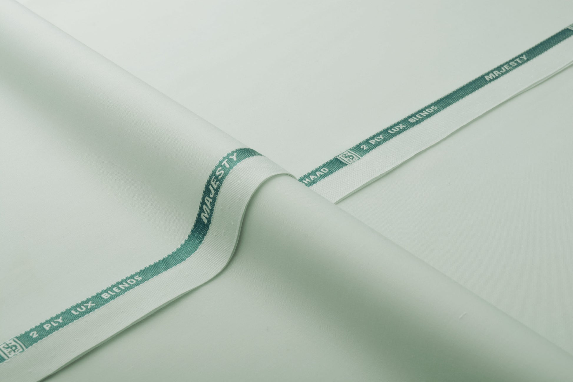 2 PLY LUX BLEND - MAJESTY