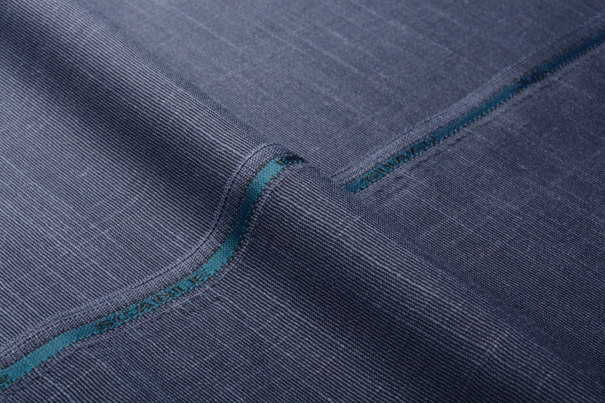 CROSS SLUB SUTTING - SCABLE