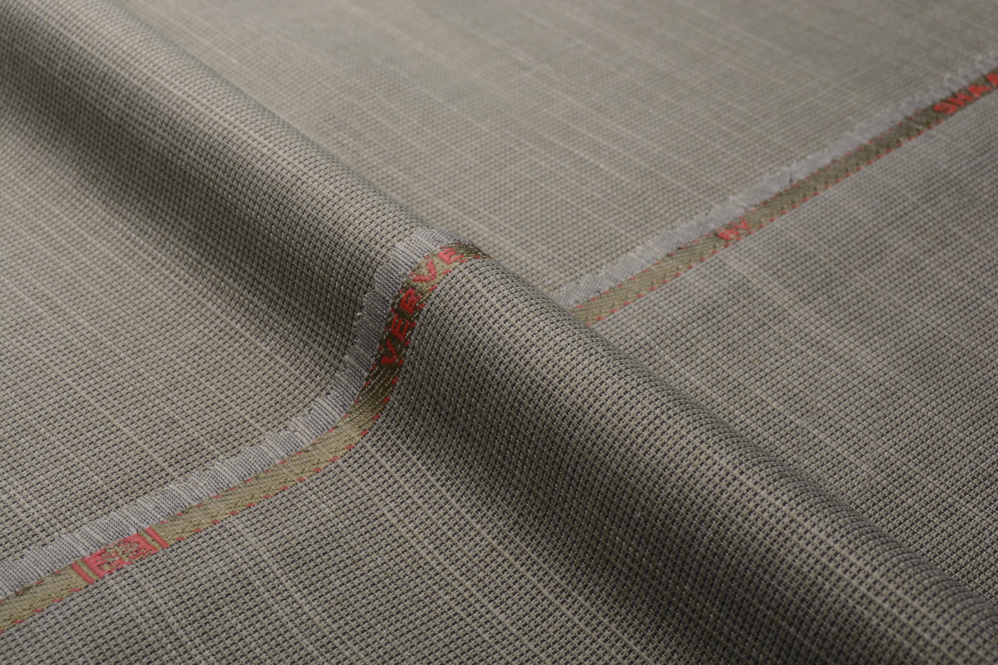 FANCY SUITING - VERVE