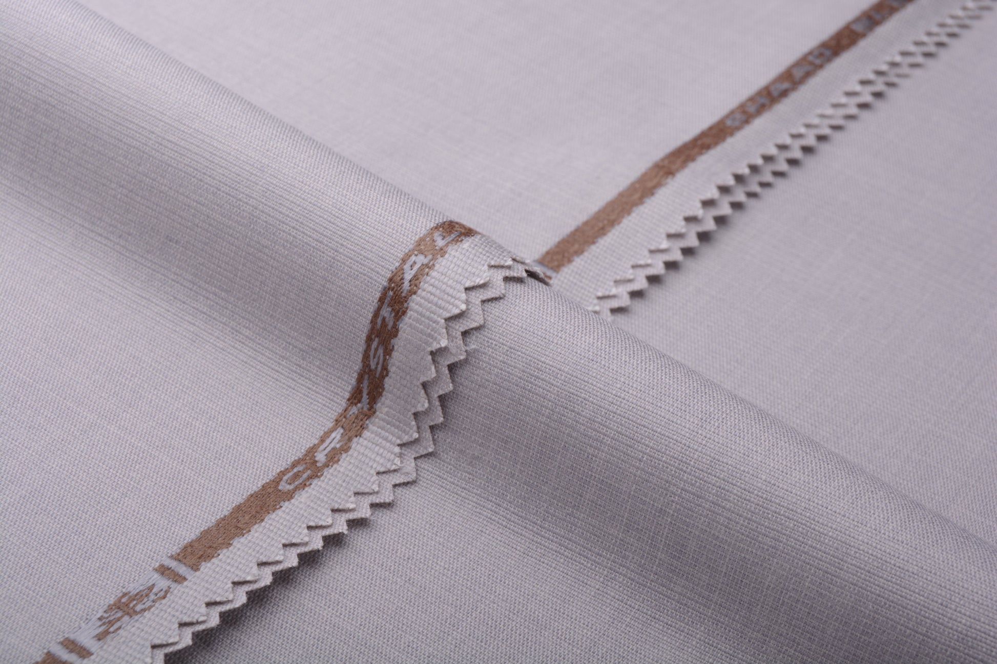 ITALIAN SUITING STYLE - CRYSTAL