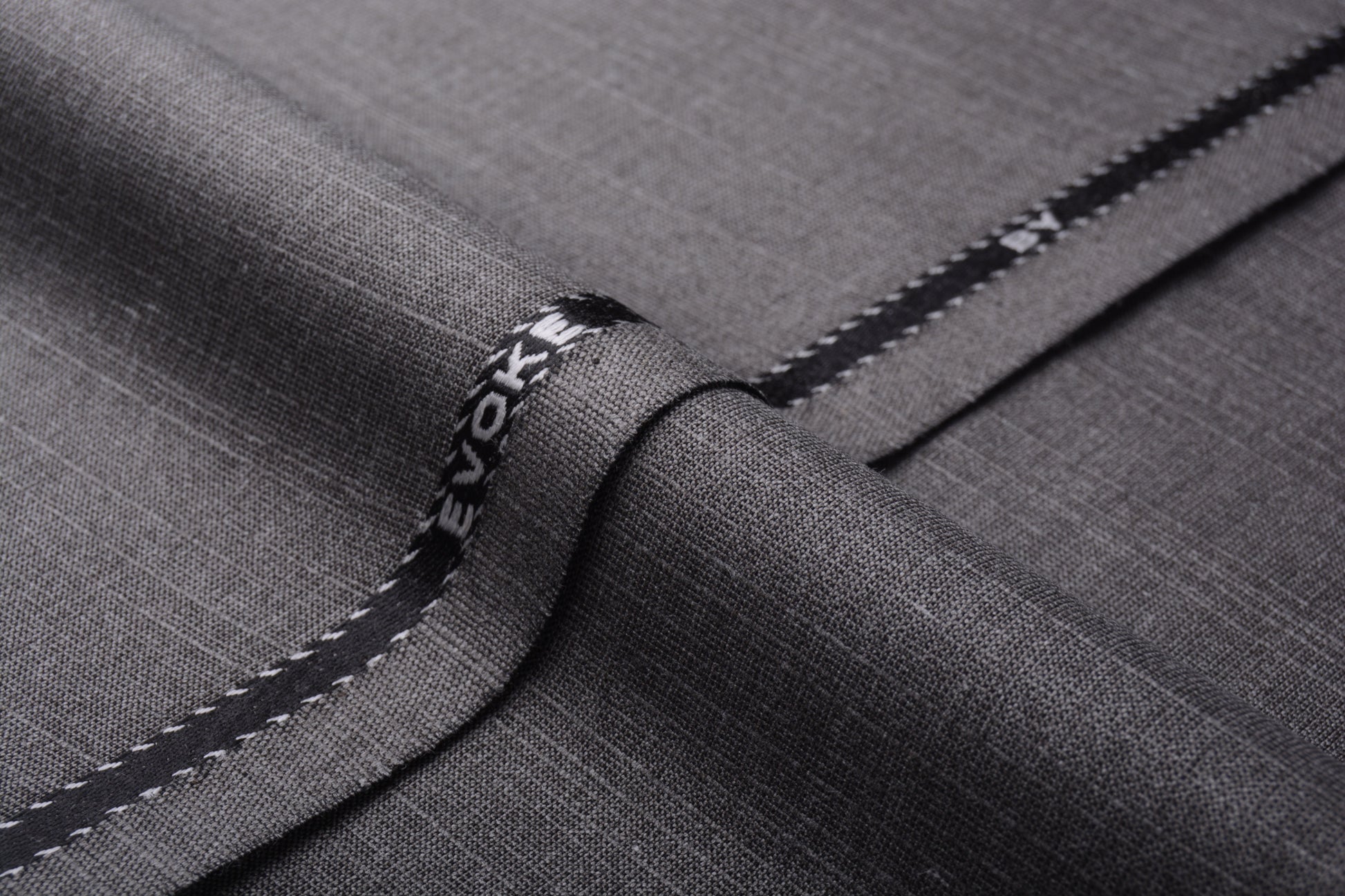 WINTER SUITING BLENDED - EVOKE