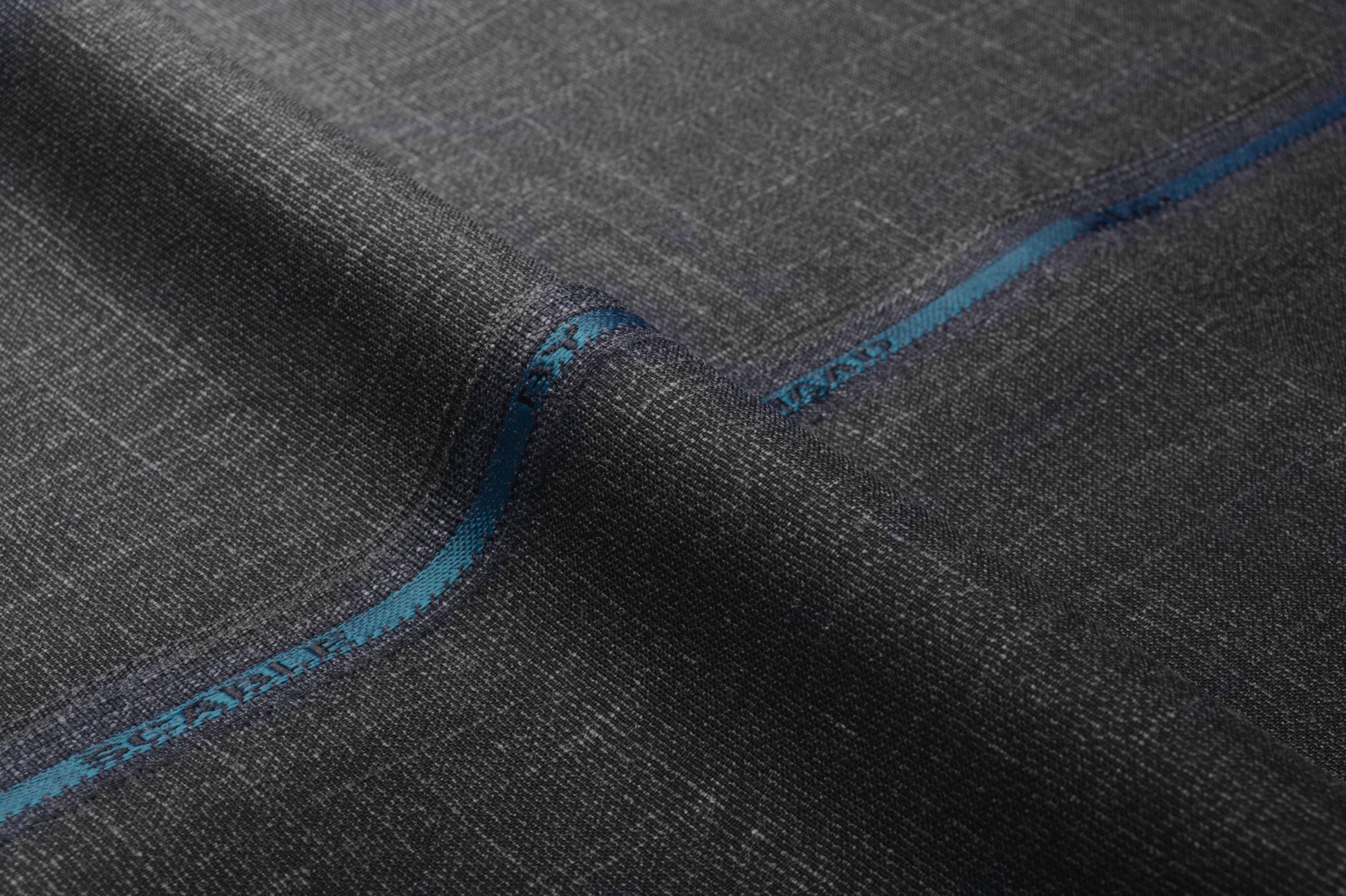 CROSS SLUB SUTTING - SCABLE