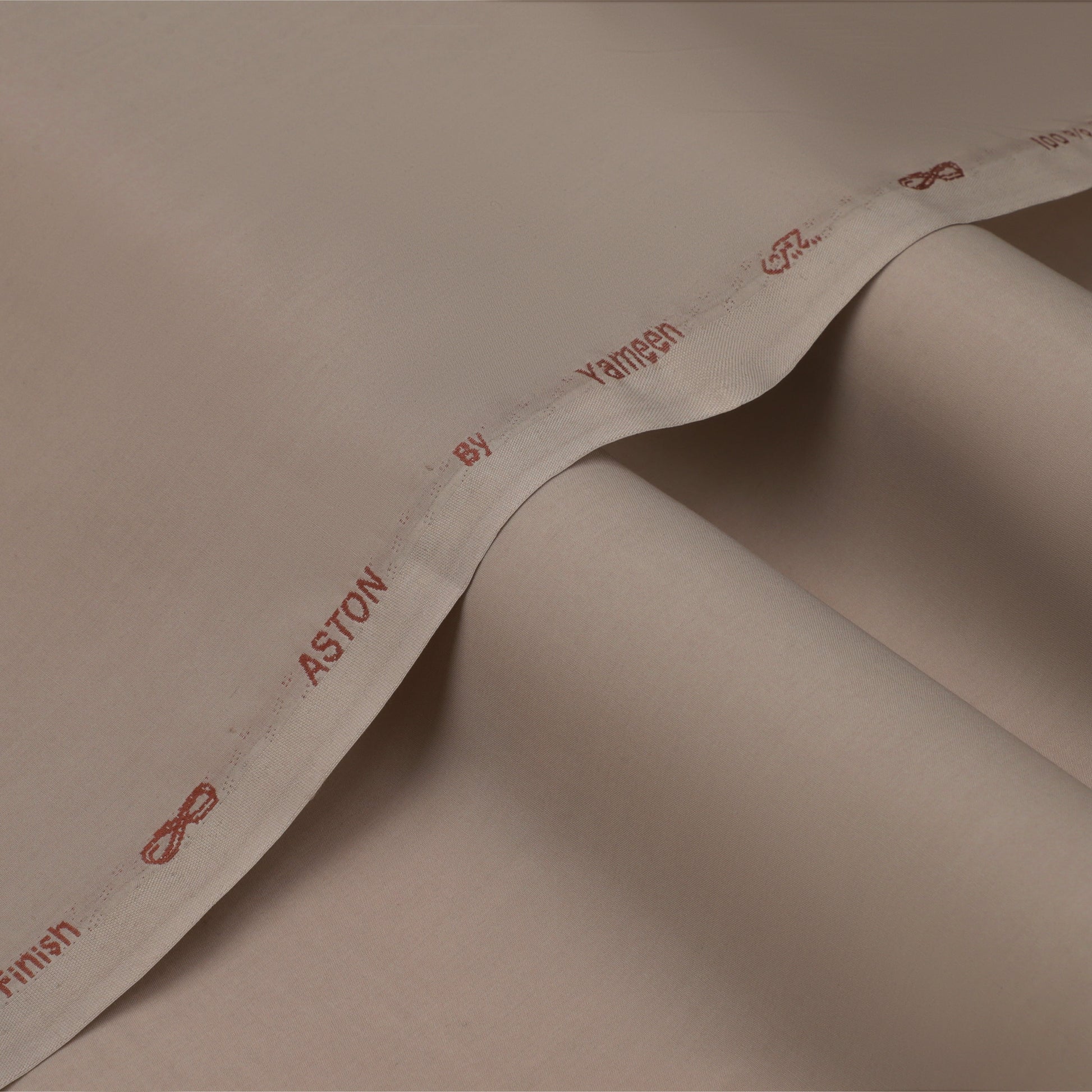 Aston - Summer 100% Egyptian Cotton with Liquid Ammonia Finish L-1