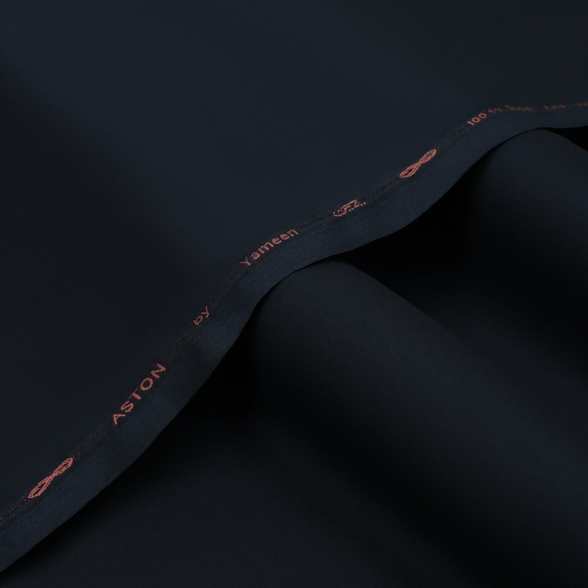 Aston - Summer 100% Egyptian Cotton with Liquid Ammonia Finish L-1