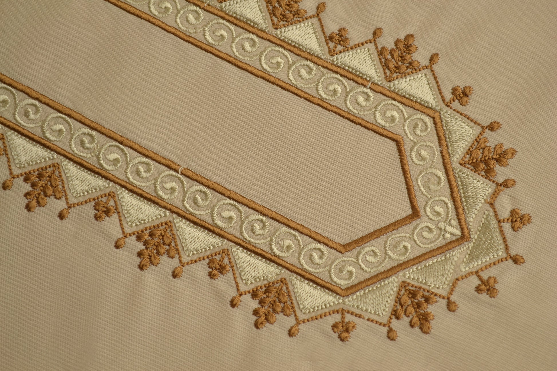 100% EGYPTIAN EMBROIDERY (ED#1)